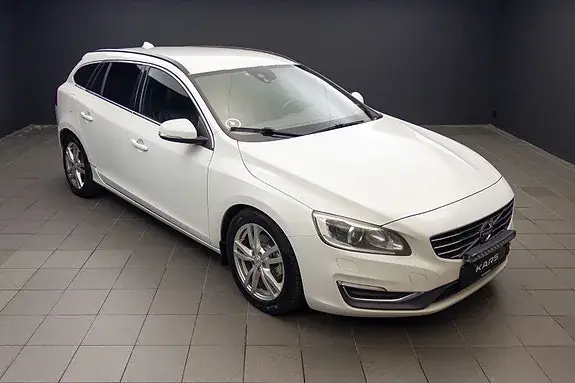 Volvo V60 2014 photo 2