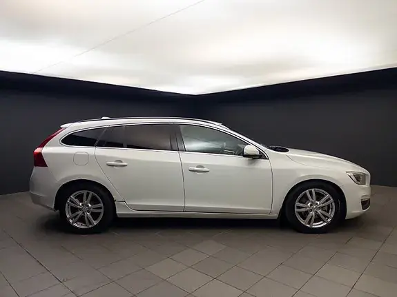 Volvo V60 2014 photo 5