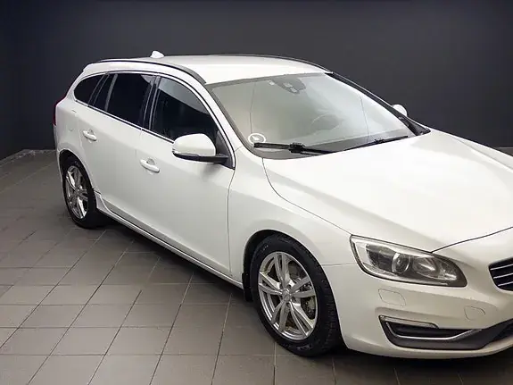 Volvo V60 2014 photo 3