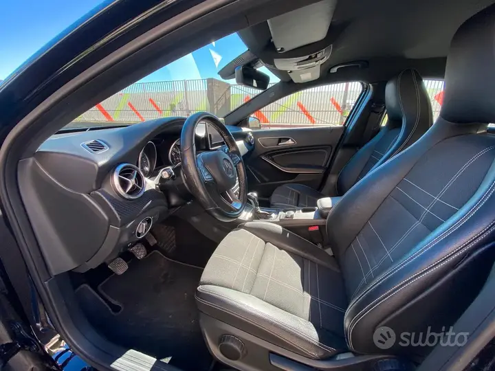 Mercedes-Benz A-Class 2016 photo 4