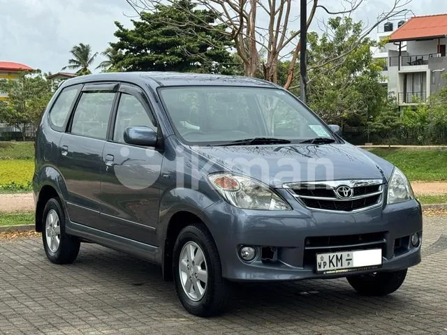 Toyota Avanza 2010 photo 3