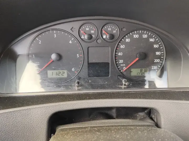 Volkswagen T5 2007 photo 2