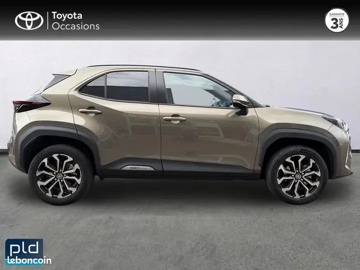 Toyota Yaris Cross 2025 photo 4