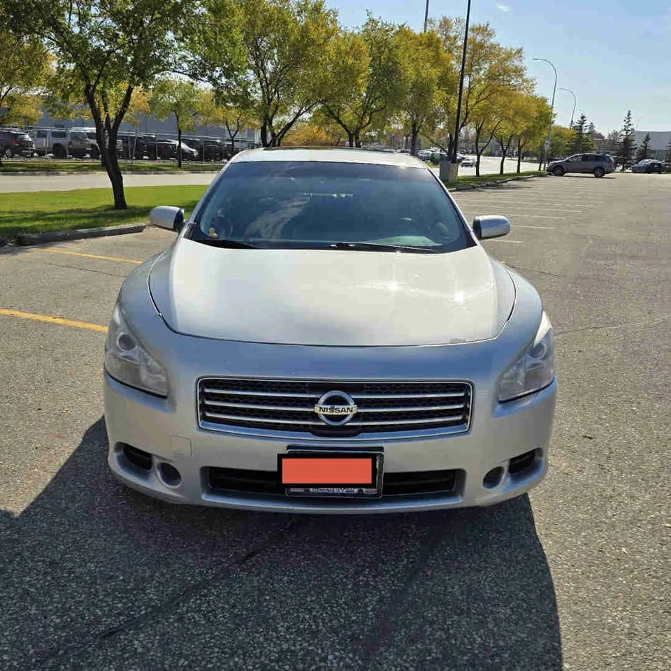 Nissan Maxima