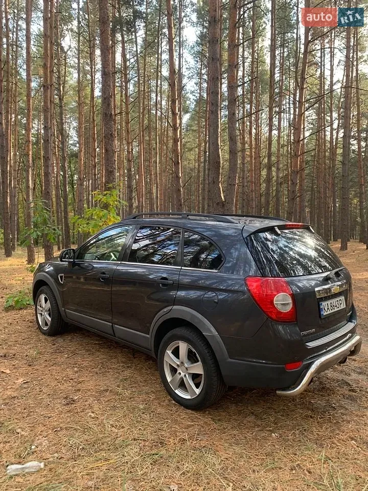 Chevrolet Captiva 2009 photo 3