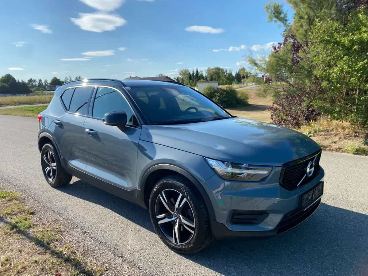 Volvo Xc40 2019 photo 2