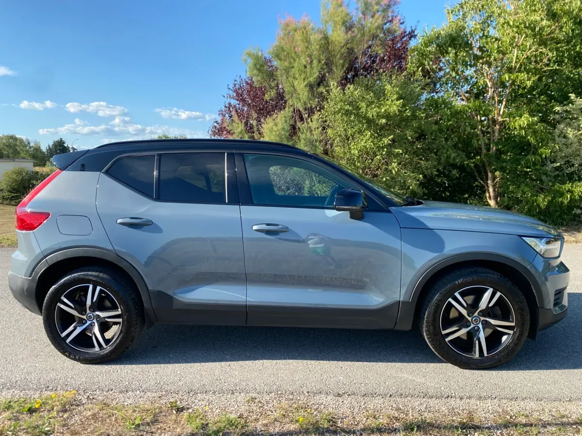 Volvo Xc40 2019 photo 3