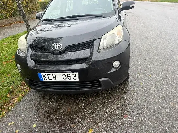 Toyota Urban Cruiser 2009 photo 4