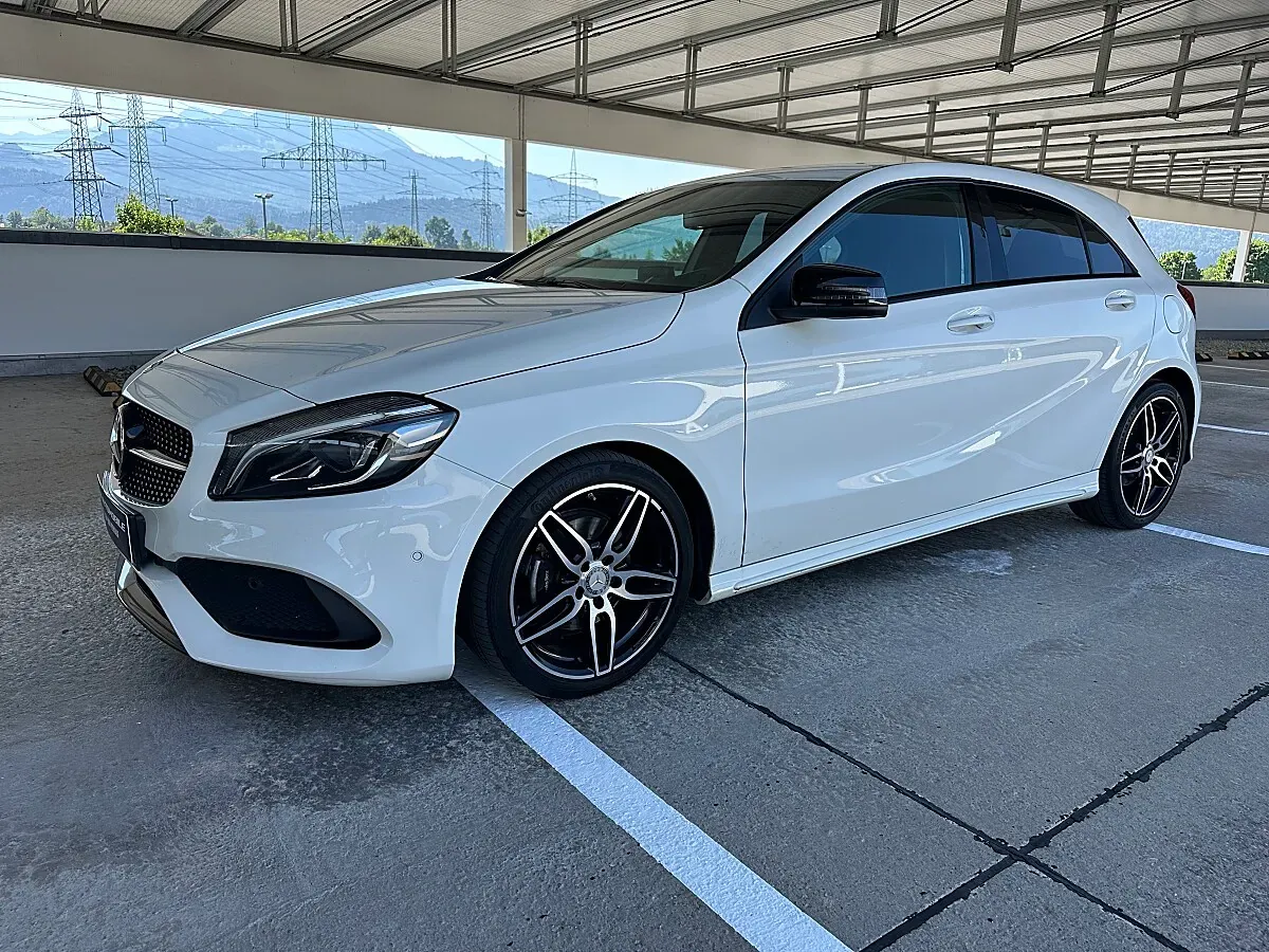 Mercedes-Benz A-Class 2017 photo 3