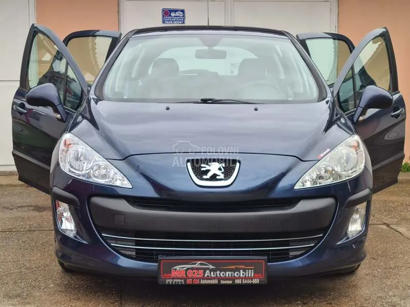 Peugeot 308 2010 photo 3