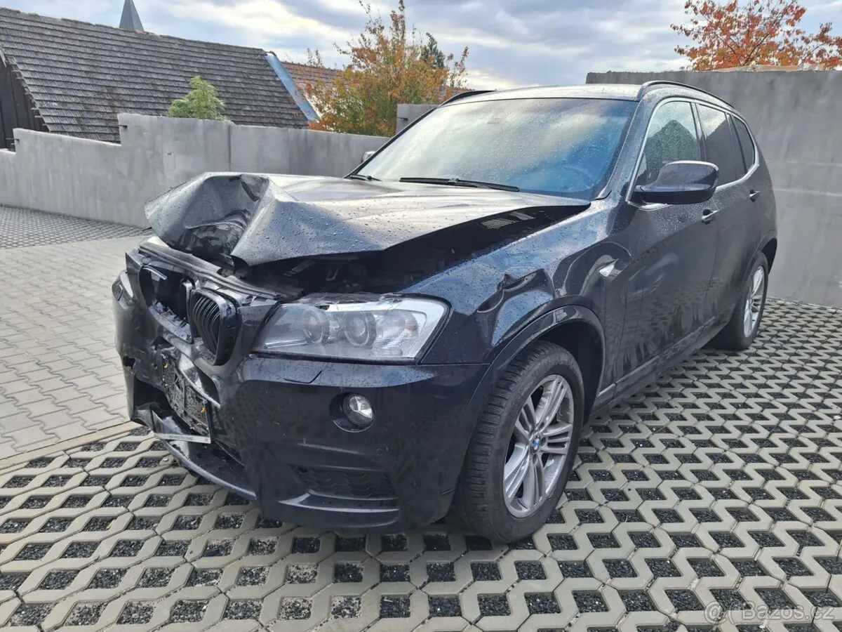 BMW X3 photo 3