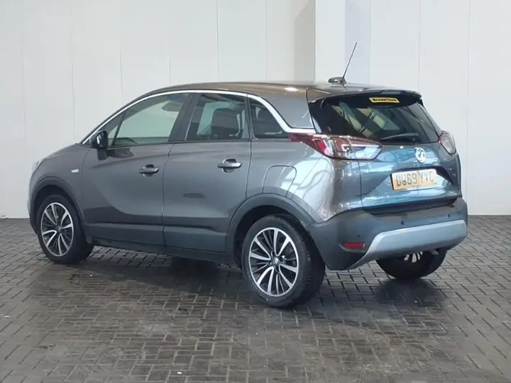 Vauxhall Crossland X 2019 photo 2
