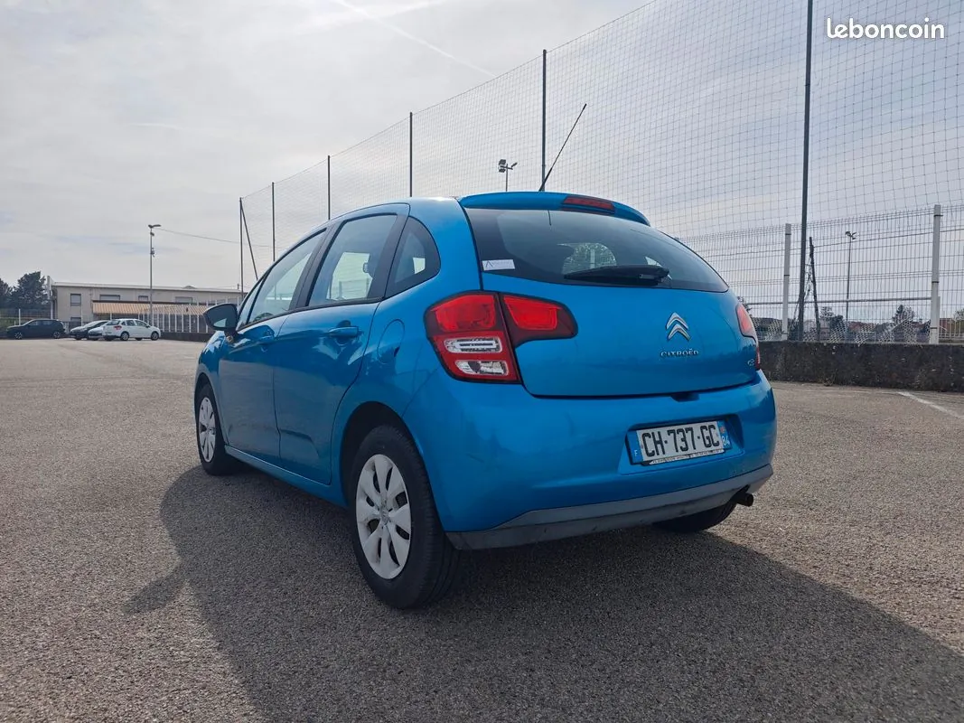 Citroen C3 2012 photo 3
