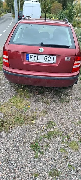 Skoda Fabia 2008 photo 5