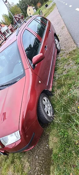 Skoda Fabia 2008 photo 2