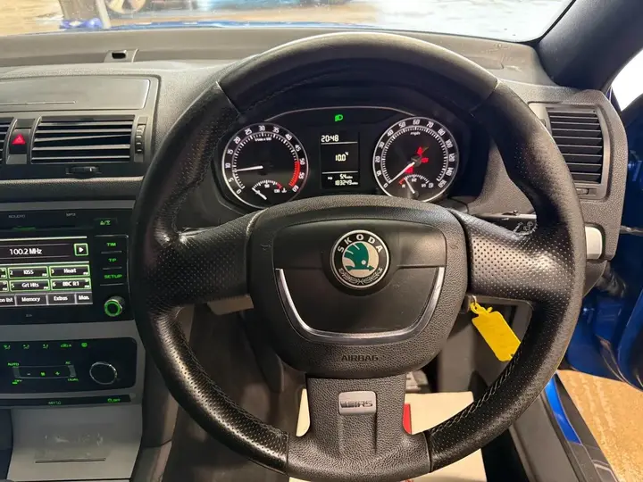 Skoda Octavia 2010 photo 5