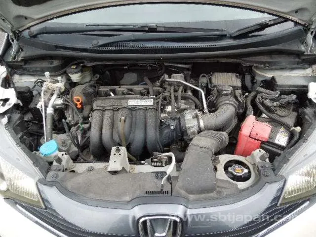 Honda Fit 2014 photo 5