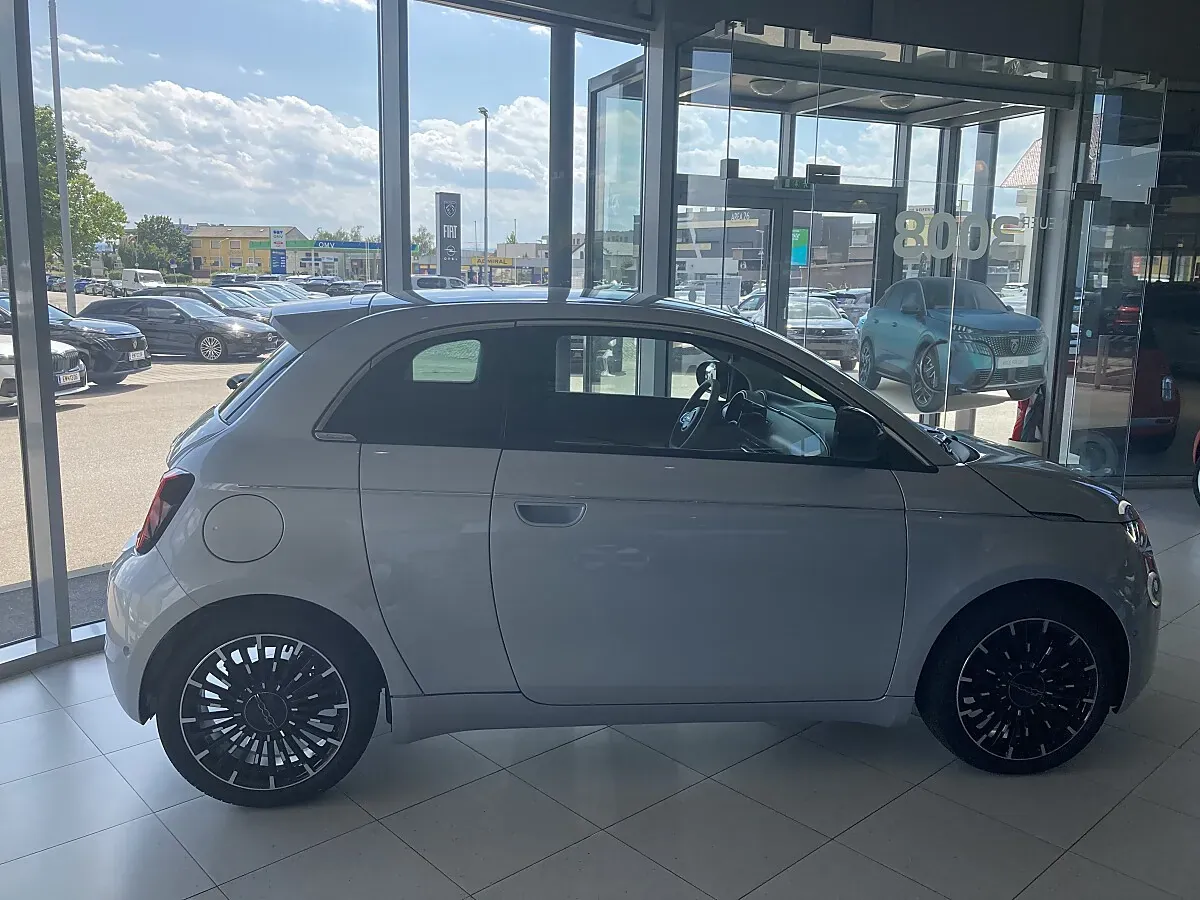 Fiat 500E 2026 photo 3