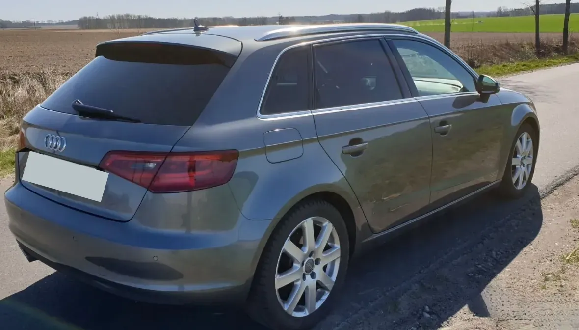 Audi A3 2015 photo 3