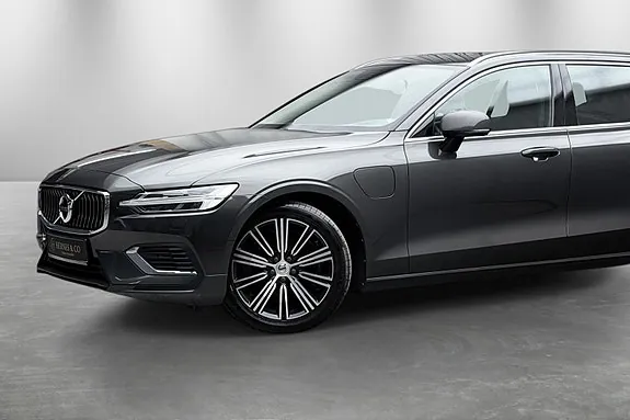 Volvo V60 2020 photo 2