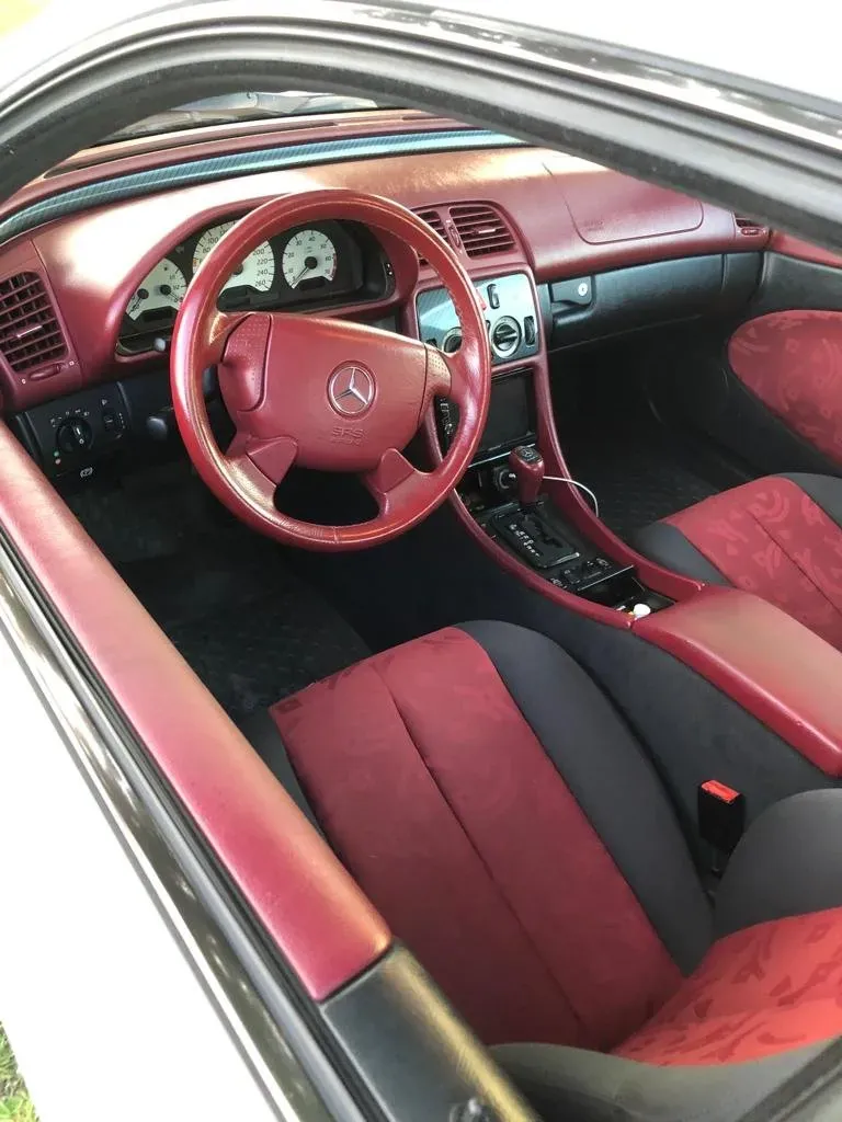 Mercedes-Benz Clk-Class 2001 photo 2