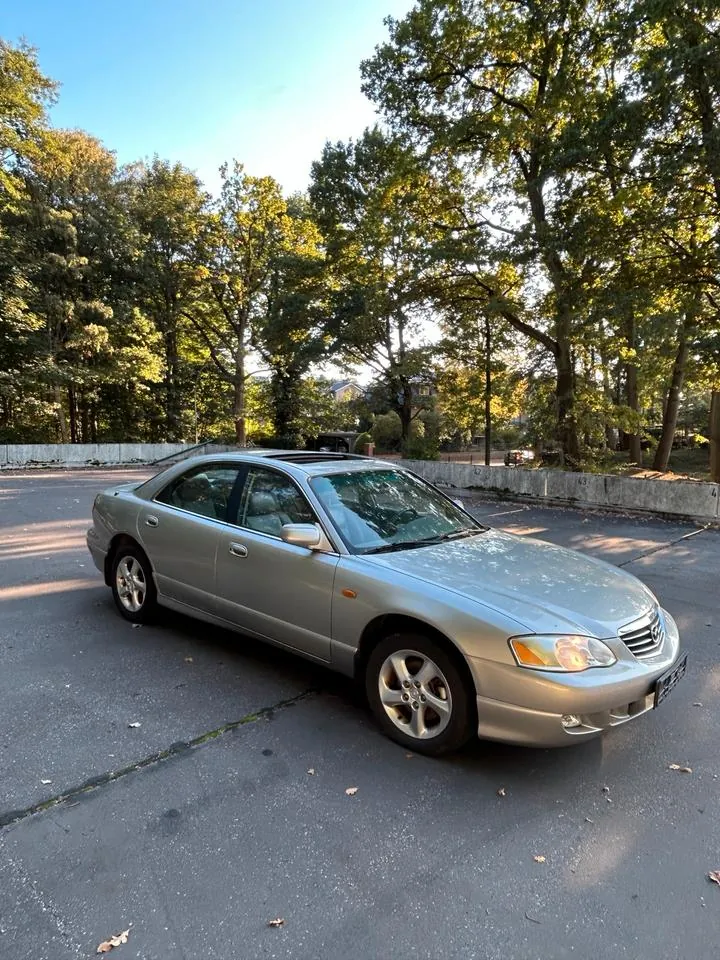 Mazda Xedos 9