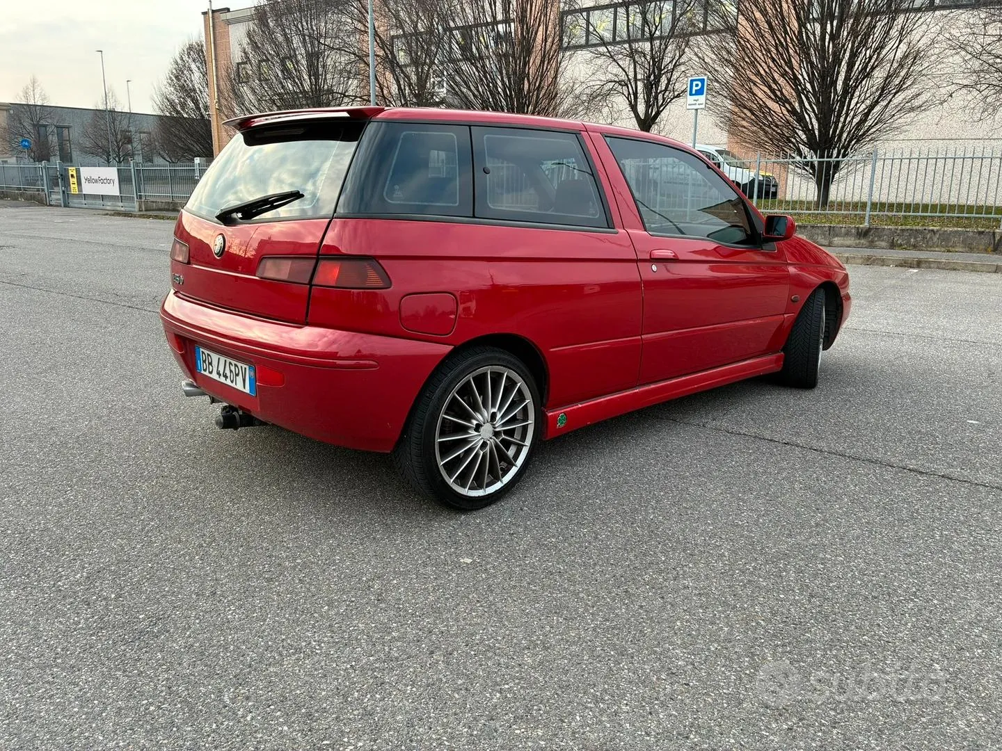 Alfa Romeo 145 1999 photo 2