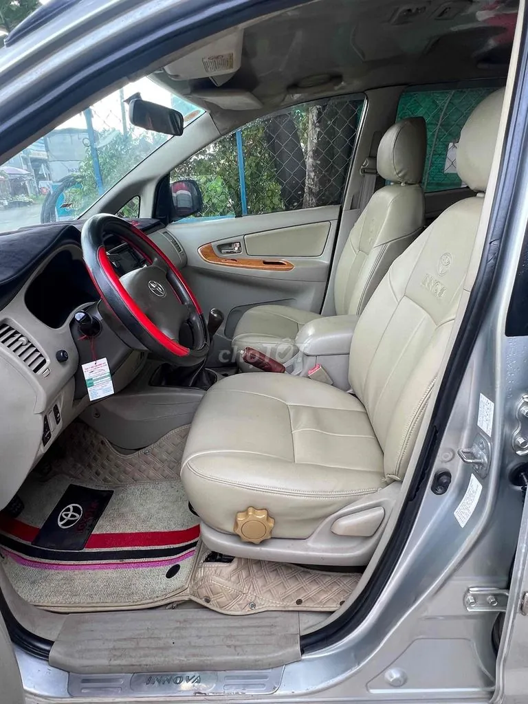 Toyota Innova 2008 photo 5