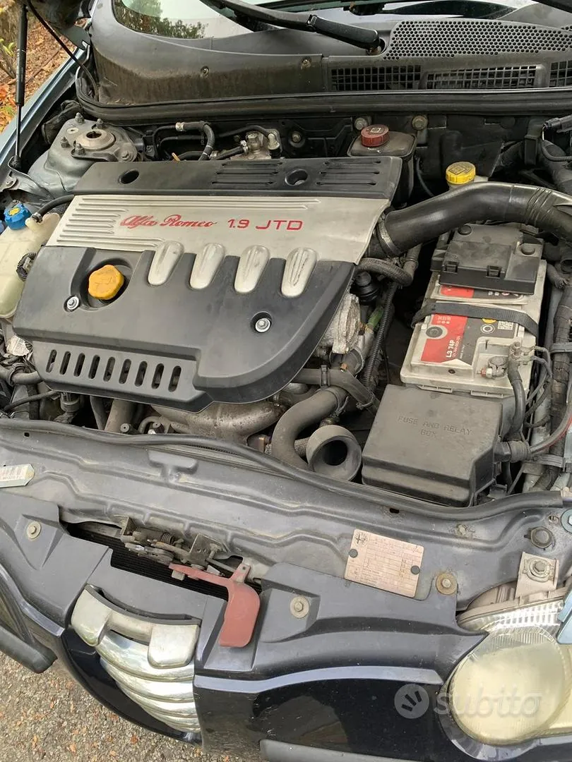 Alfa Romeo 147 2004 photo 5