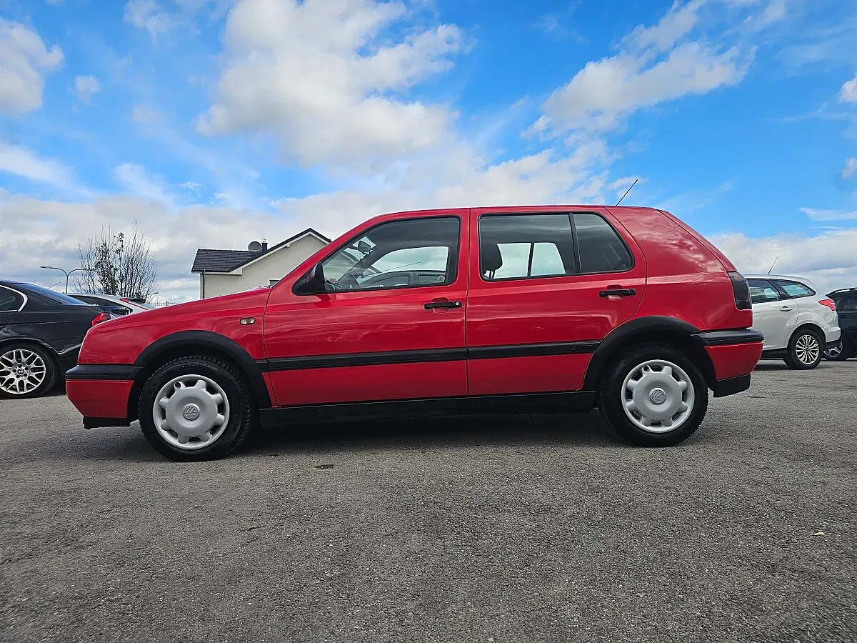 Volkswagen Golf 1996 photo 3