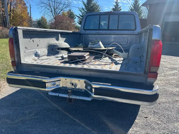 Ford F250 1996 photo 3