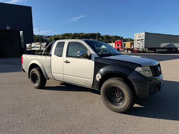 Nissan Navara 2008 photo 3