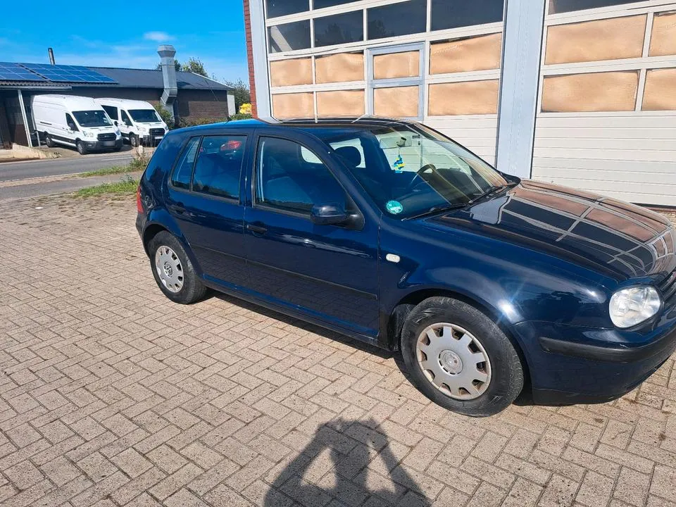Volkswagen Golf 4