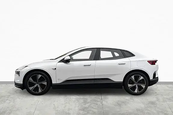 Polestar 4 2025 photo 3