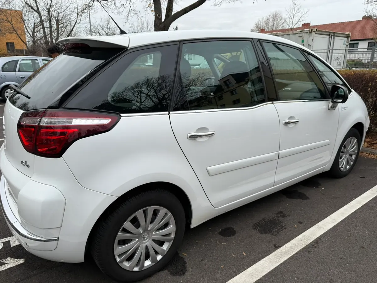 Citroen C4 Picasso 2013 photo 3