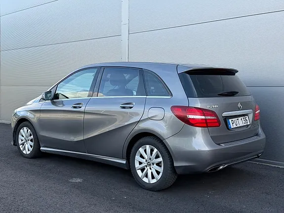 Mercedes-Benz B200 D 2018 photo 3