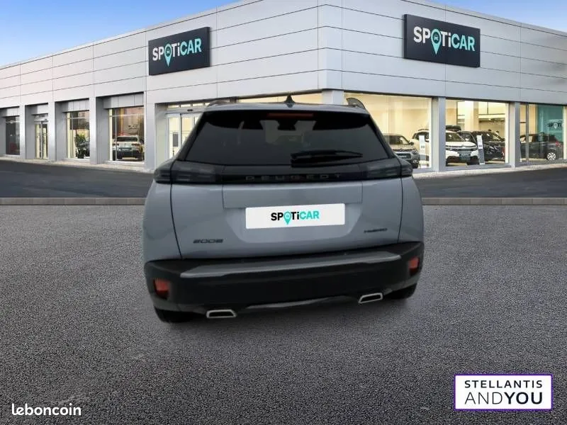 Peugeot 2008 2025 photo 5