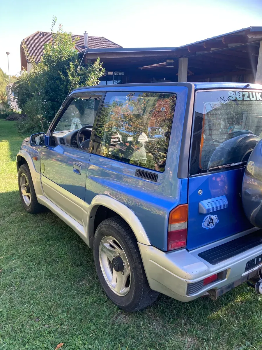 Suzuki Vitara 1999 photo 2