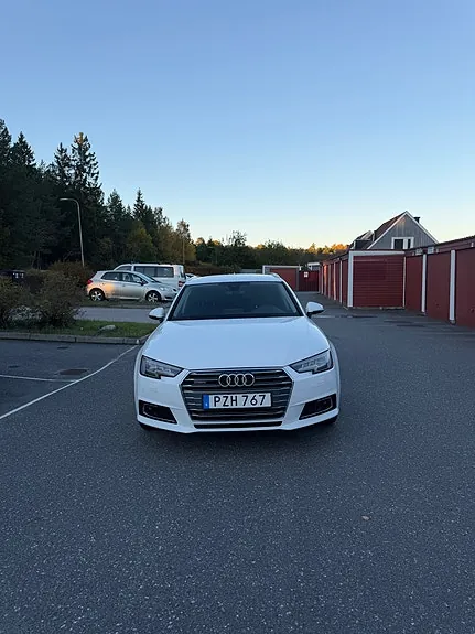 Audi A4 2017 photo 2
