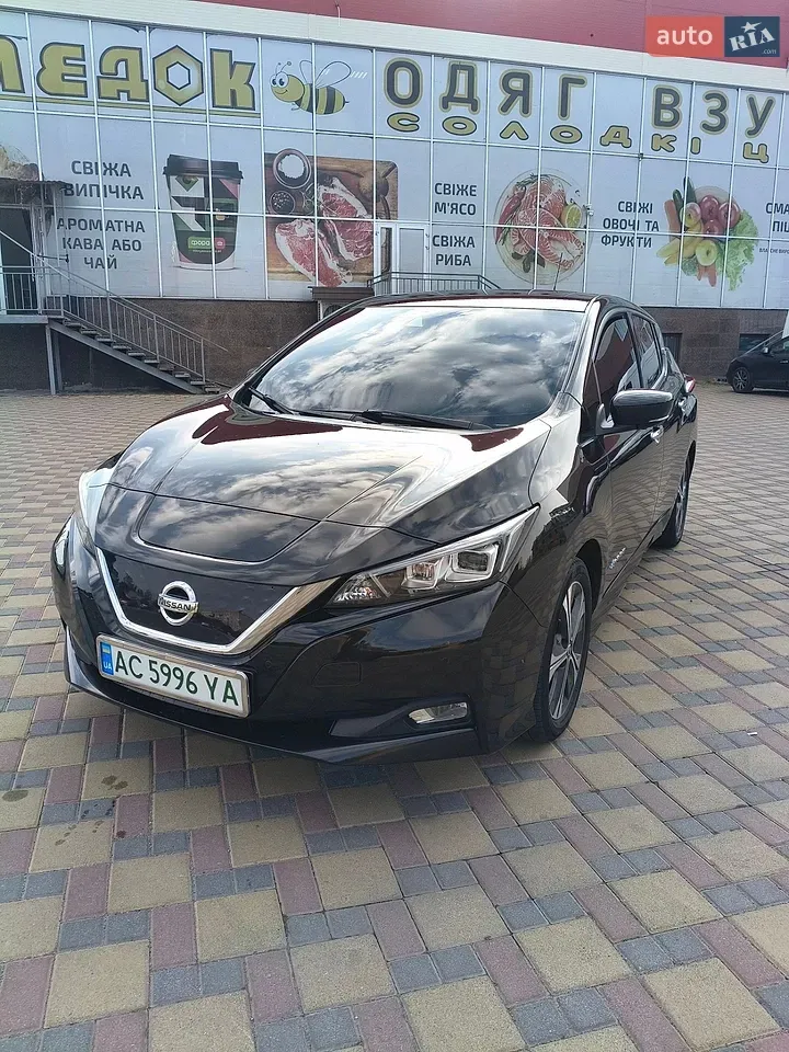 Nissan Leaf
