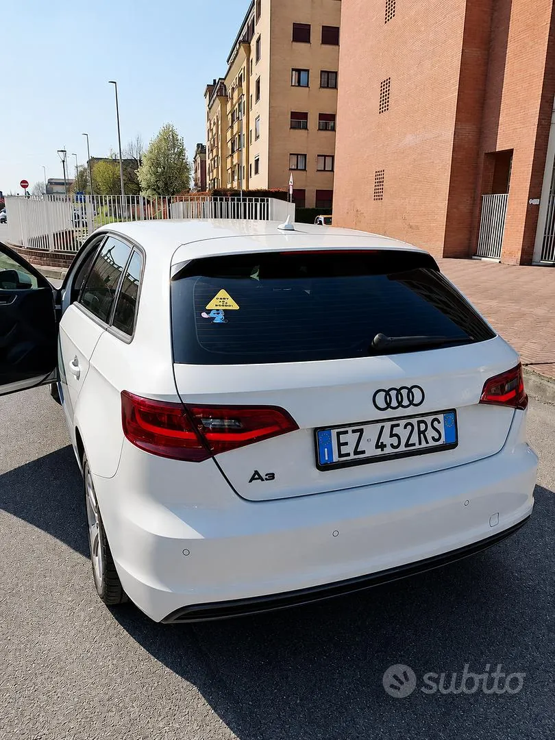 Audi A3 Sportback 2015 photo 2