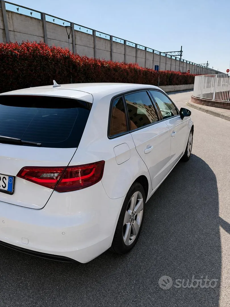 Audi A3 Sportback 2015 photo 4