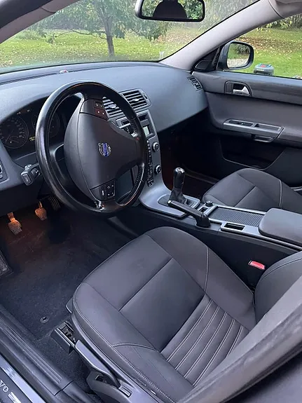Volvo V50 2011 photo 4
