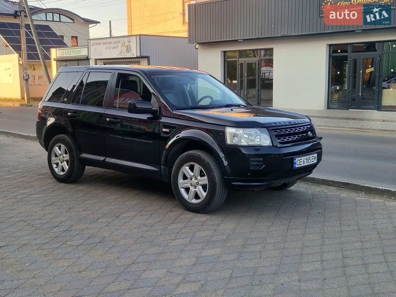 Land Rover Freelander 2009 photo 2