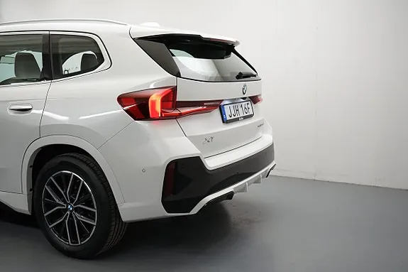 BMW X1 2024 photo 3