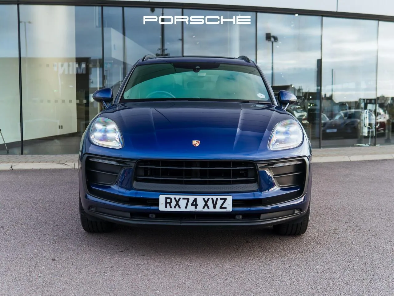 Porsche Macan 2024 photo 2