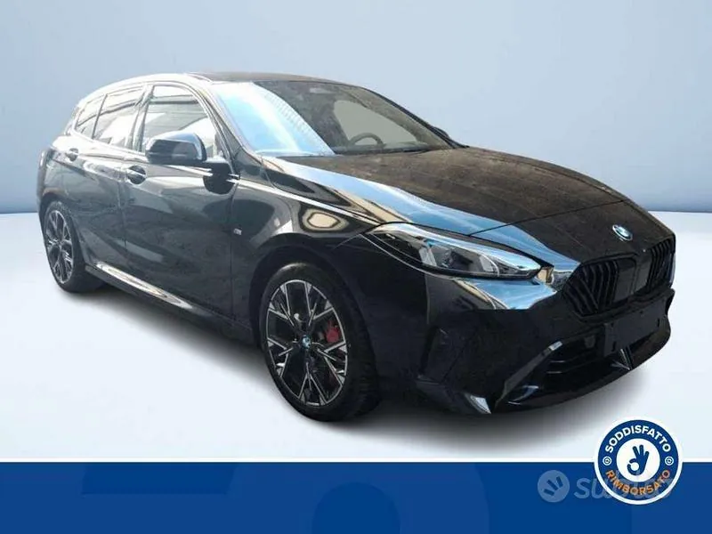 BMW 1 Series 2025 photo 4