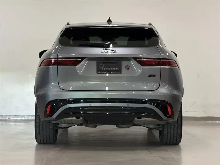 Jaguar F-Pace 2026 photo 5