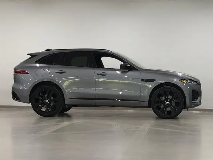 Jaguar F-Pace 2026 photo 3