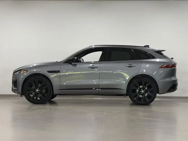Jaguar F-Pace 2026 photo 4